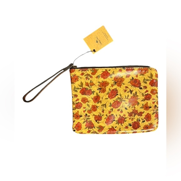 Patricia Nash Wristlet – Rosso Fiore - Picture 2 of 3